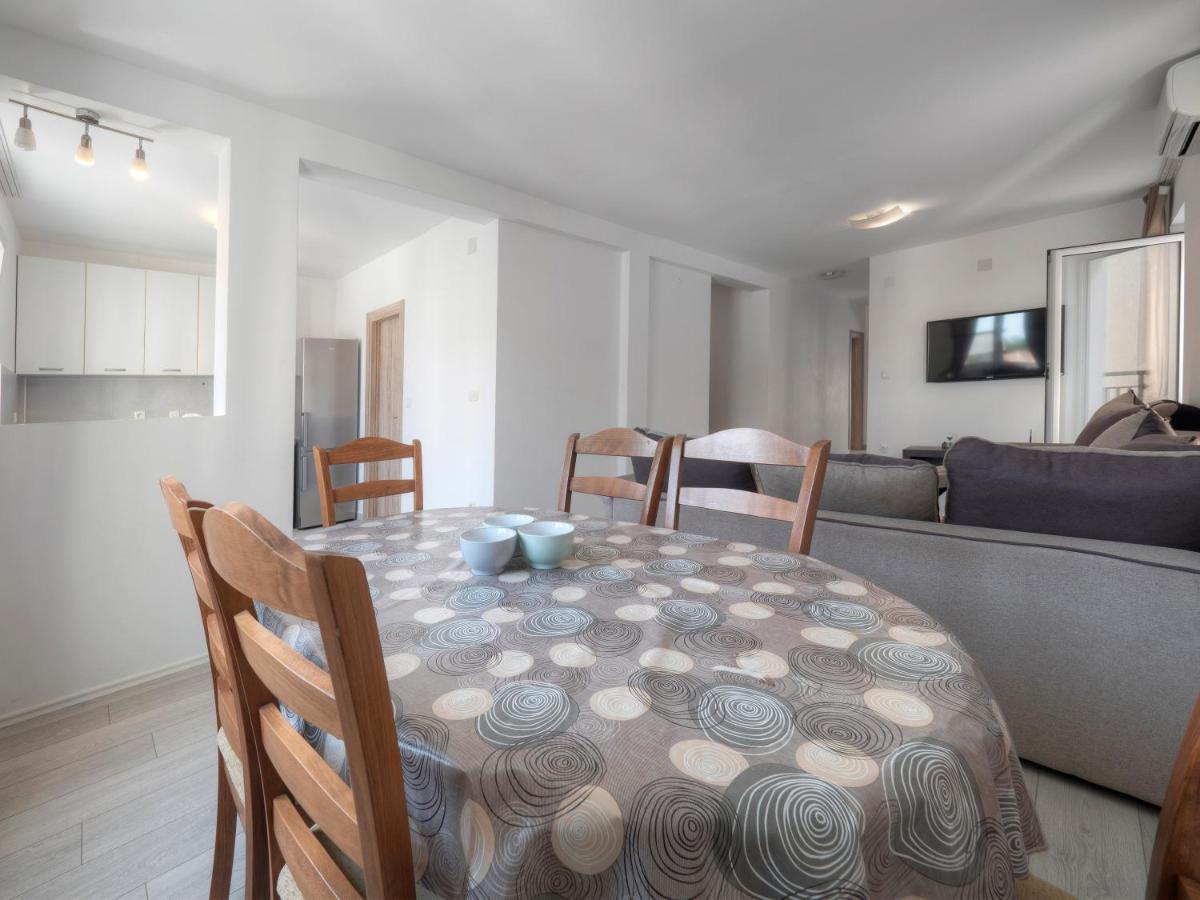 Family Three Bedroom Apartment Brando بودفا المظهر الخارجي الصورة
