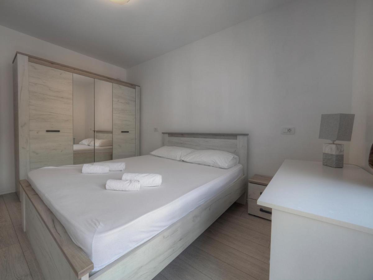 Family Three Bedroom Apartment Brando بودفا المظهر الخارجي الصورة
