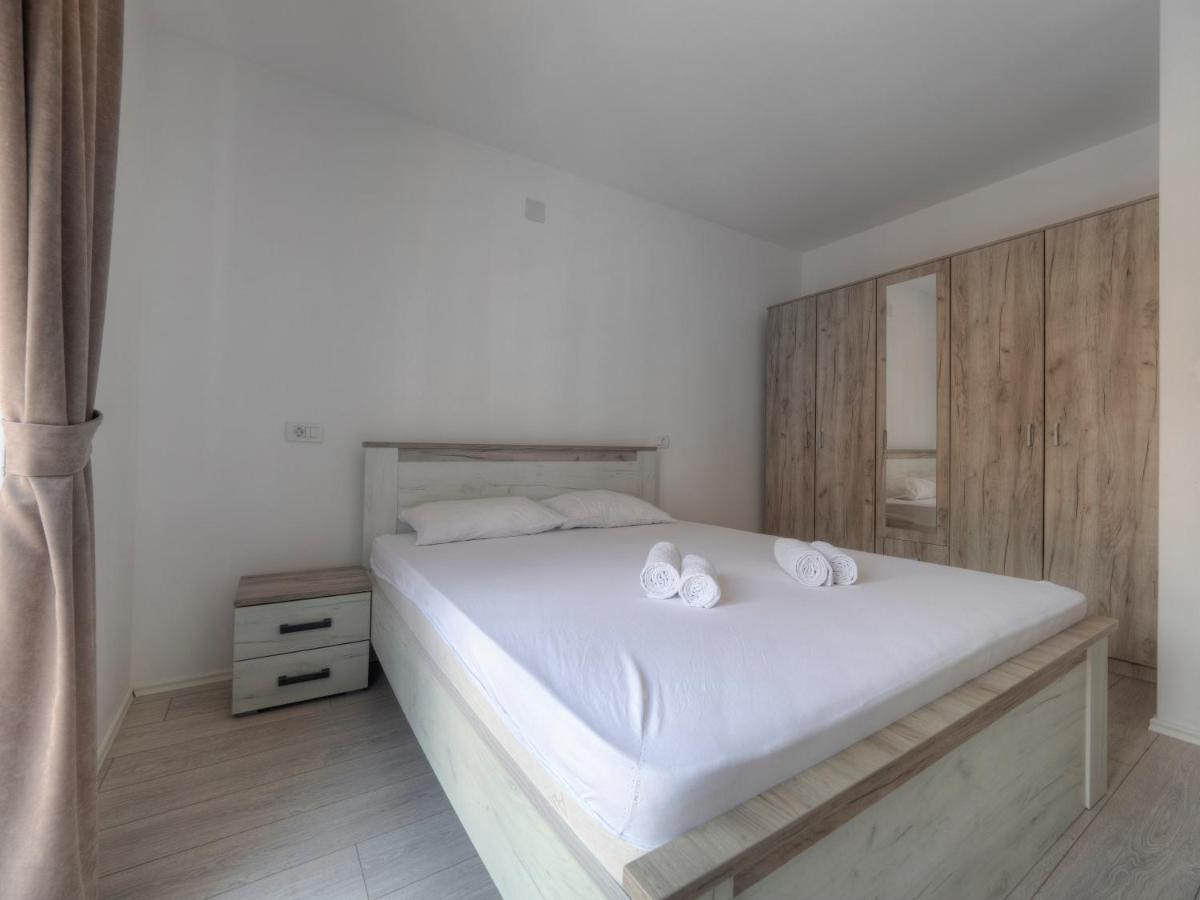 Family Three Bedroom Apartment Brando بودفا المظهر الخارجي الصورة